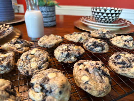 Cookies & Cream Cookies