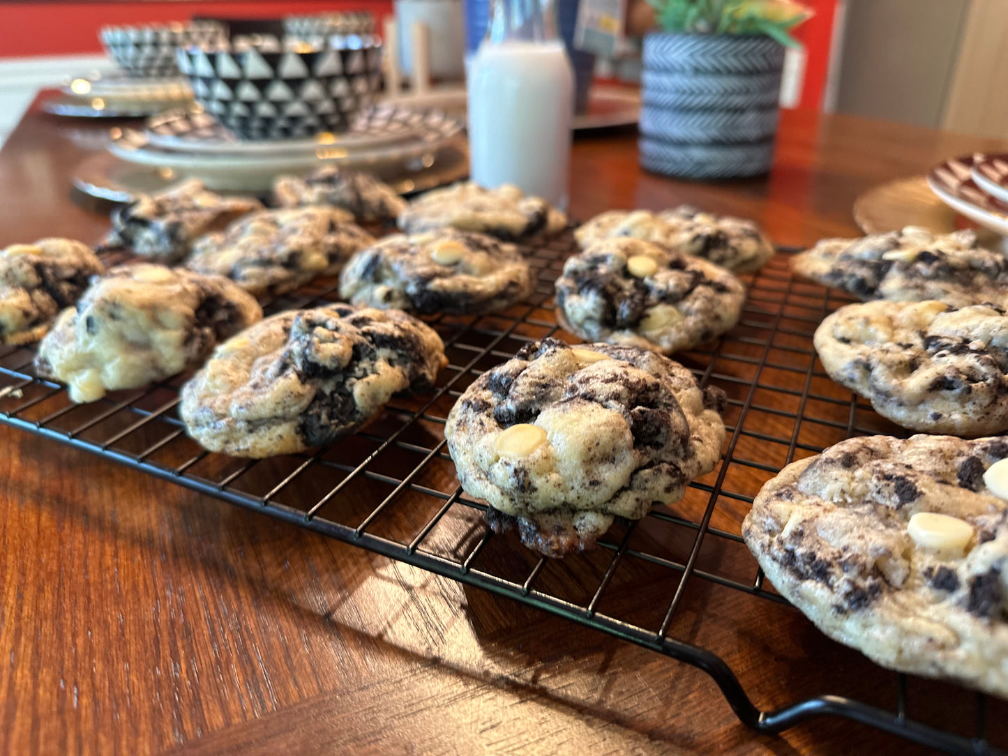 Cookies & Cream Cookies